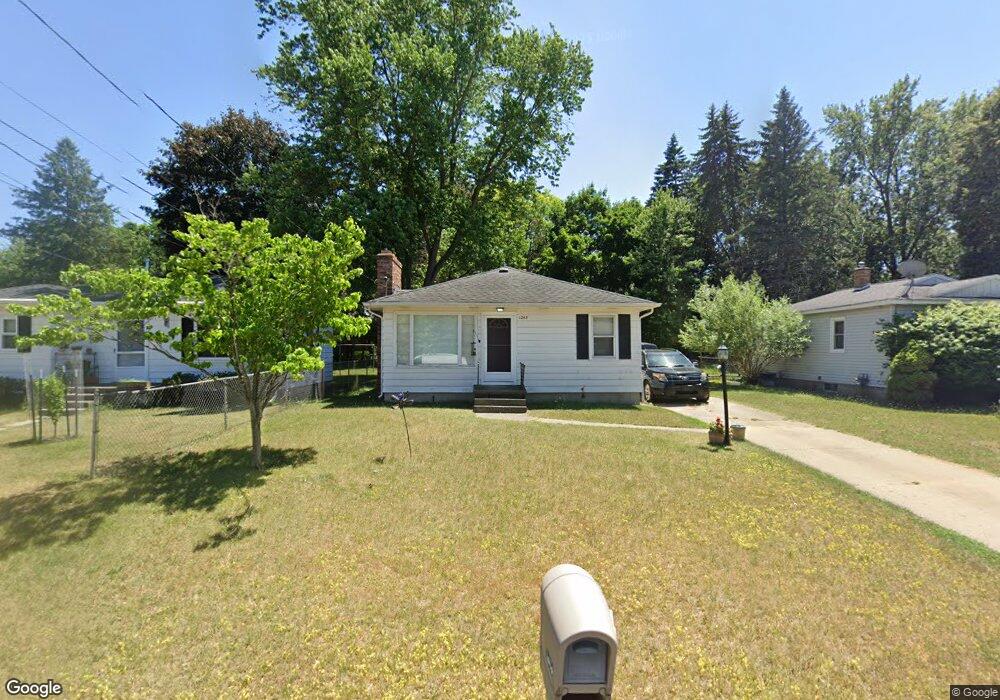1248 Ecklund St NE, Grand Rapids, MI 49505 - photo 1
