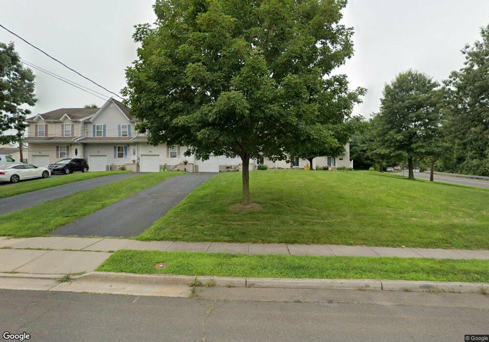 315 N 3rd Ave, Manville, NJ 08835 - photo 1