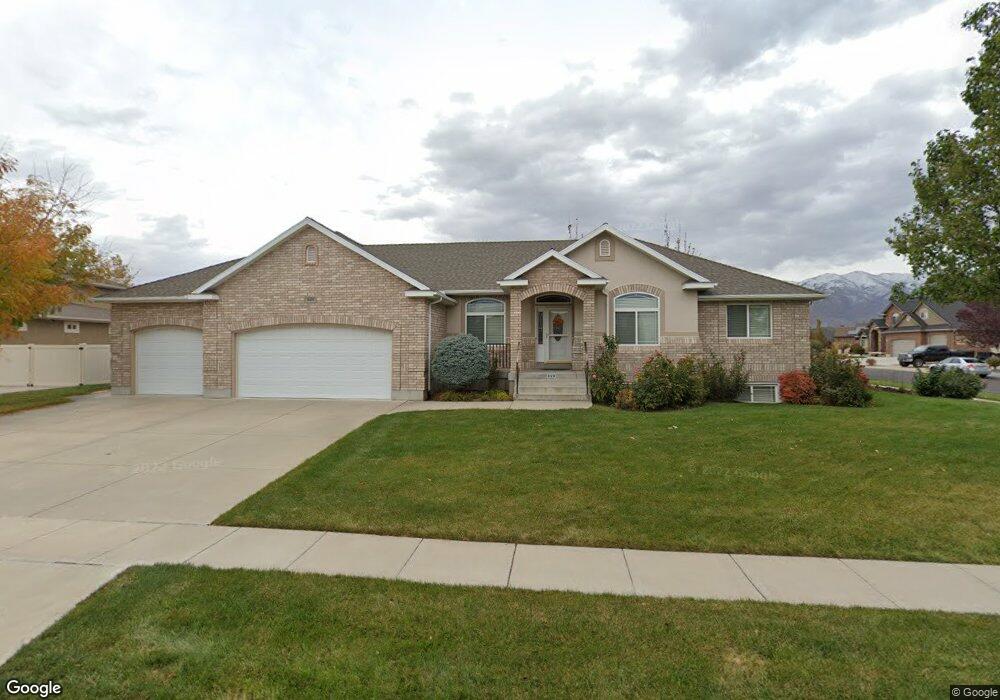 809 S Rock Creek Corner, Layton, UT 84041 - photo 1