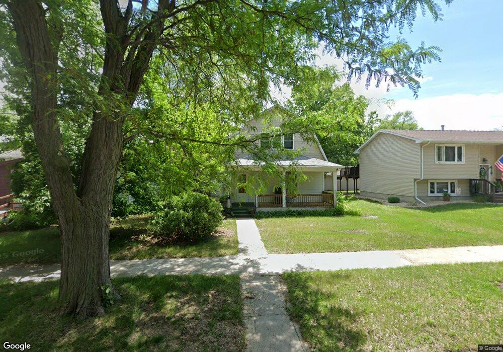 415 W 11th Ave, Mitchell, SD 57301 - photo 1