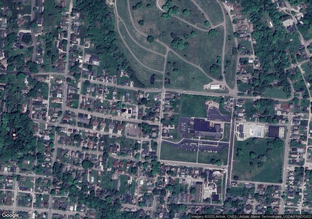 527 N Spring St, Logan, OH 43138 - photo 1