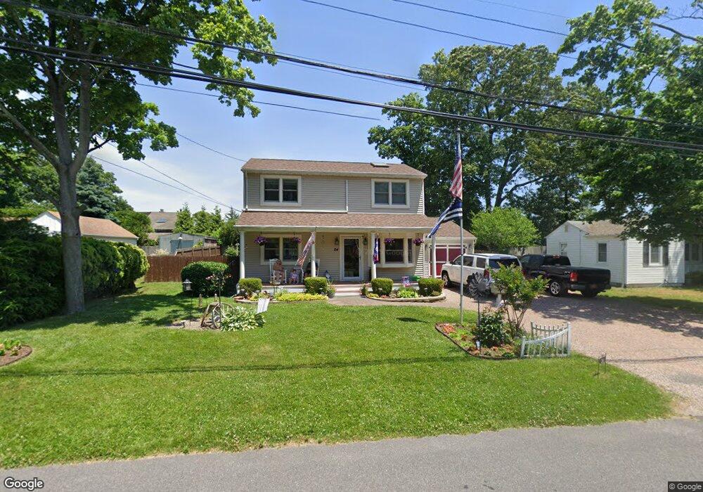 24 Willyn Rd, Blue Point, NY 11715 - photo 1