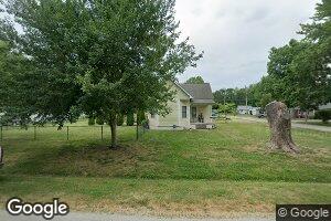 429 N Shelby St, Moweaqua, IL 62550