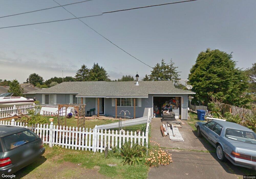 1131 SW 14th St, Lincoln City, OR 97367 - photo 1
