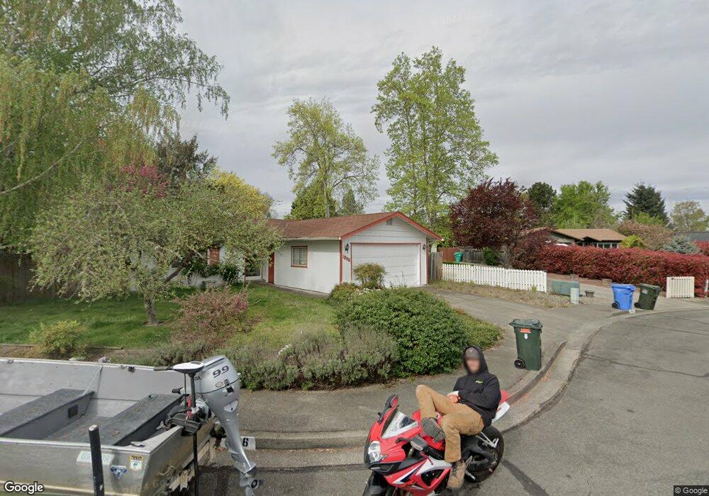 1892 Meadow Glen, Grants Pass, OR 97527 - photo 1