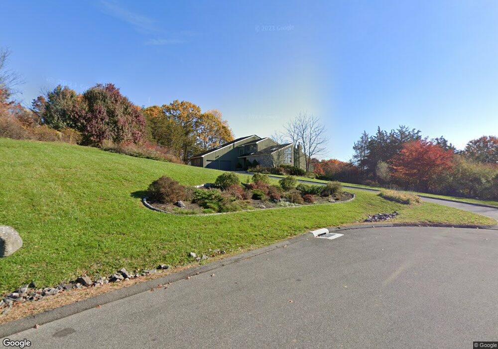 15 Trailing Ridge Rd, Brookfield, CT 06804 - photo 1