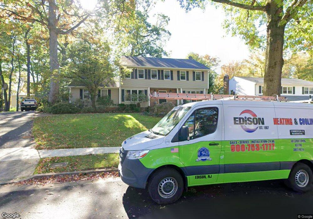 304 E Chestnut Ave, Metuchen, NJ 08840 - photo 1