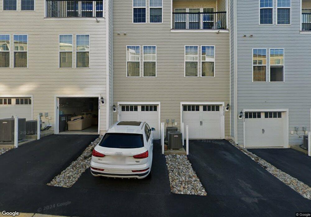 42747 Eildon Terrace, Ashburn, VA 20147 - photo 1