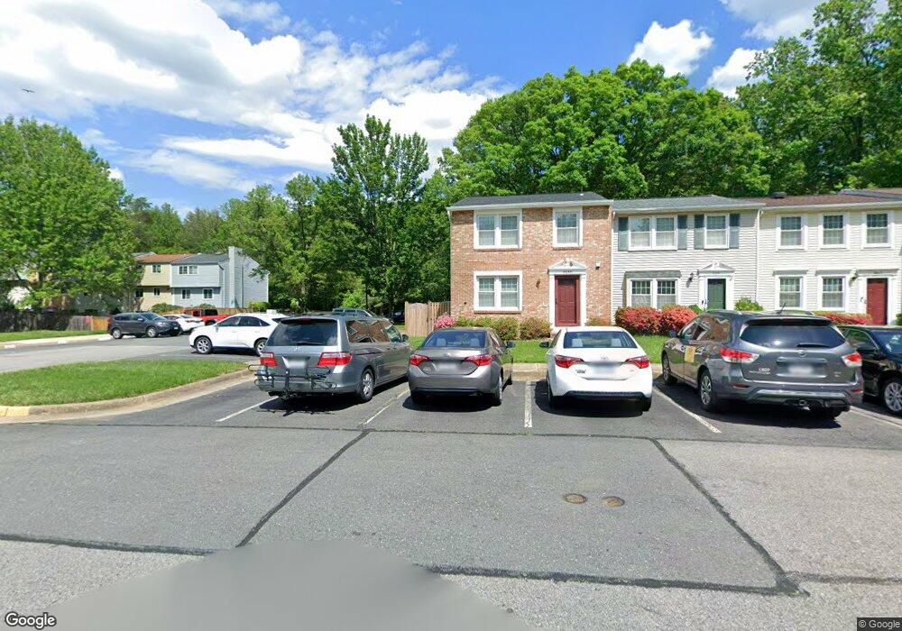 8665 Bent Arrow Ct, Springfield, VA 22153 - photo 1