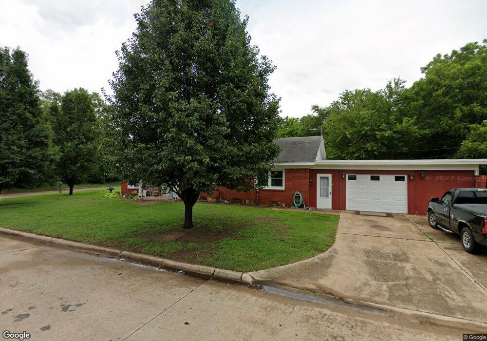 737 F St NW, Ardmore, OK 73401 - photo 1