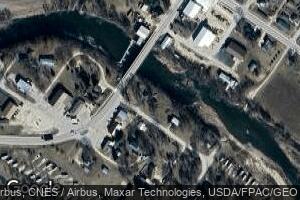 205 River St, Clermont, IA 52135