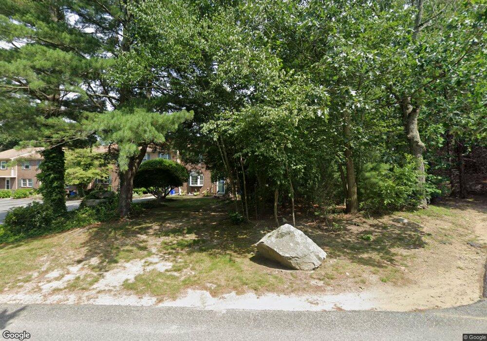 28 Governors Hill unit 528, West Warwick, RI 02893 - photo 1