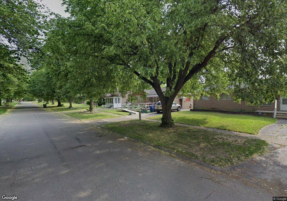 6516 Cranwood Dr, Flint, MI 48505 - photo 1