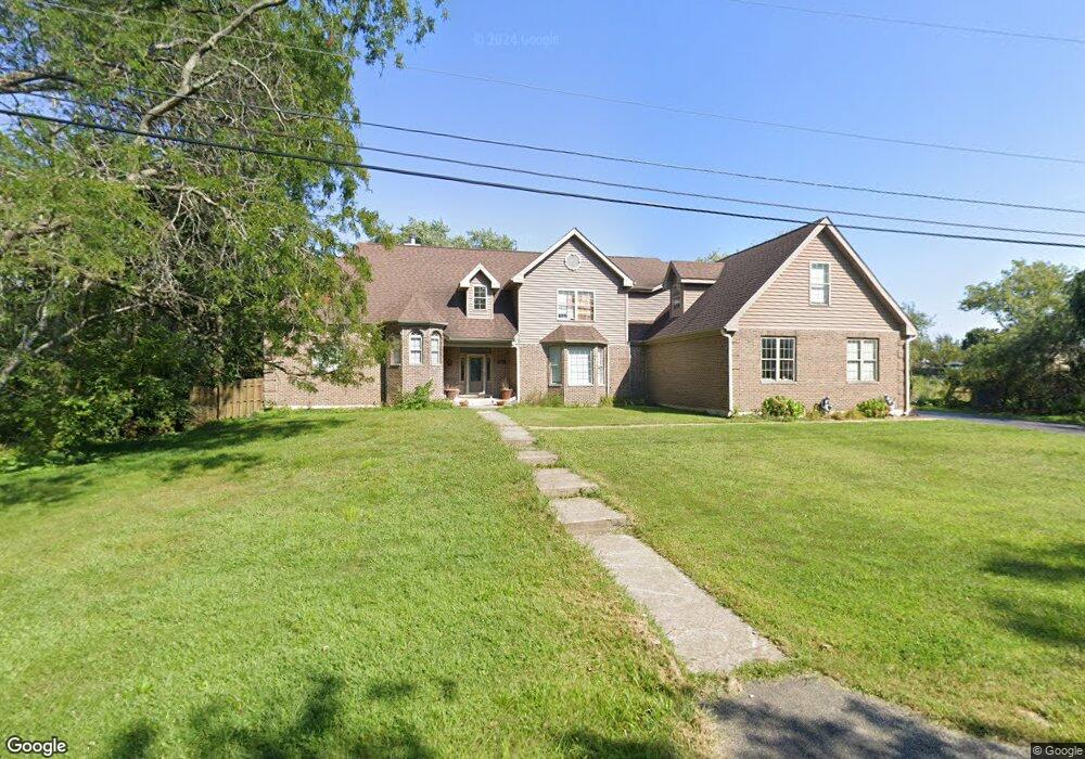 821 Willow Ave, Waukegan, IL 60085 - photo 1