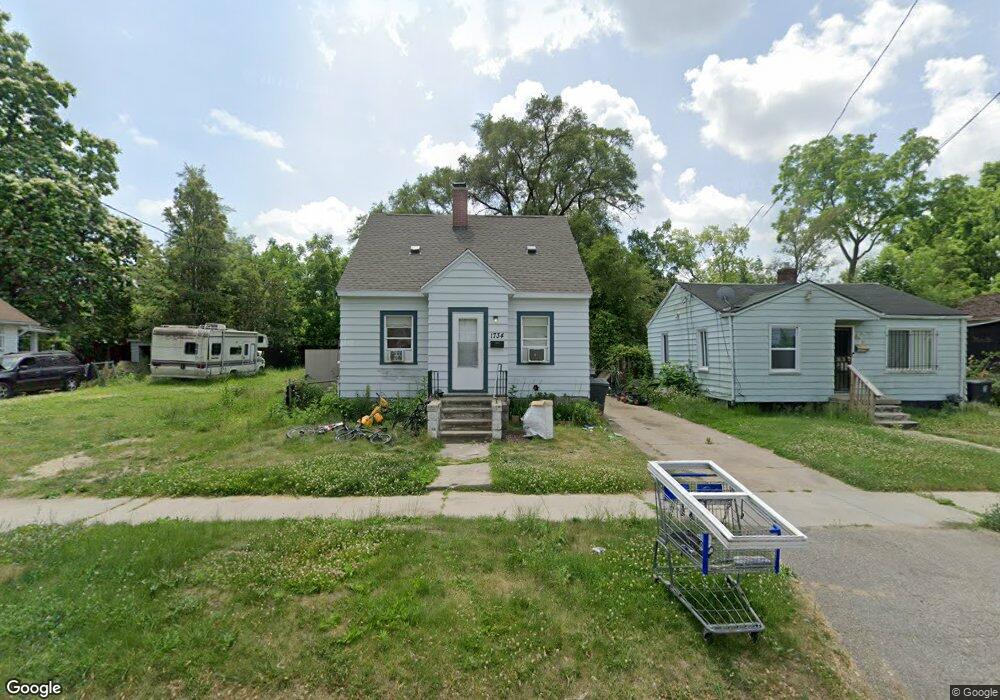 1734 Wyoming Ave, Flint, MI 48506 - photo 1
