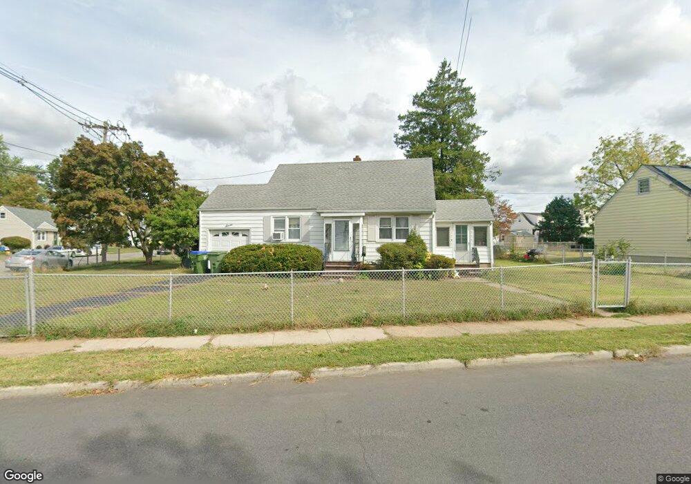 7 Putnam Ave, Edison, NJ 08817 - photo 1