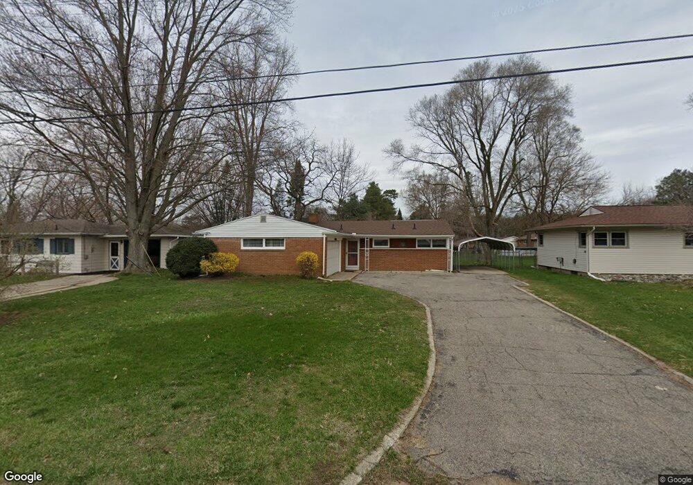 210 W Park Ave, Flushing, MI 48433 - photo 1