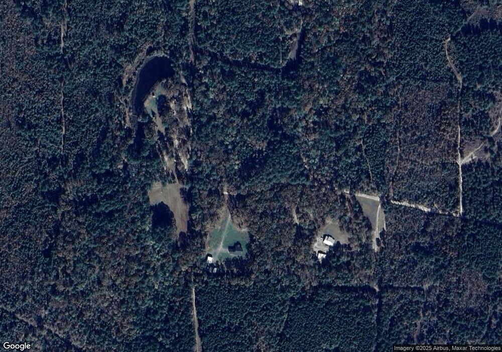 10606 Cross Creek Rd, Vivian, LA 71082 - photo 1