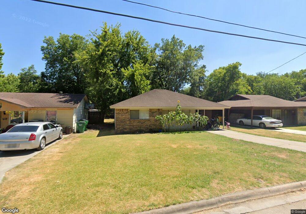 1508 E Tennie St, Gainesville, TX 76240 - photo 1
