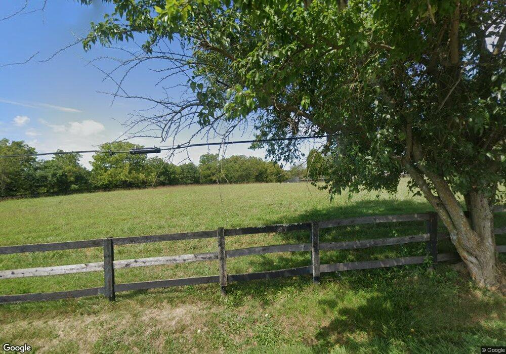 1085 Hifner Rd, Versailles, KY 40383 - photo 1