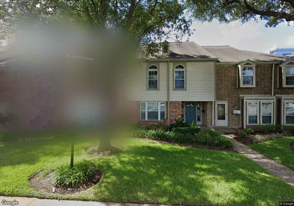 10341 Briar Forest Dr unit 12, Houston, TX 77042 - photo 1