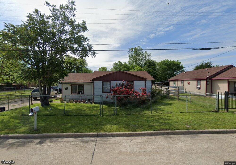 307 Avenue D, Ennis, TX 75119 - photo 1