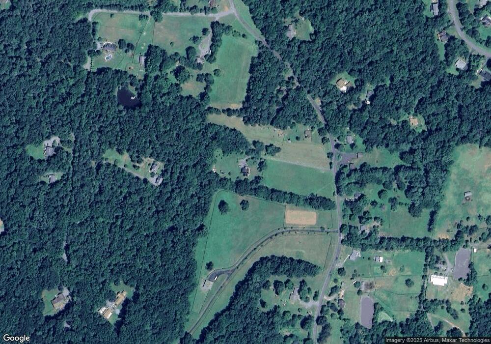 3130 Holly Springs Rd, Amissville, VA 20106 - photo 1