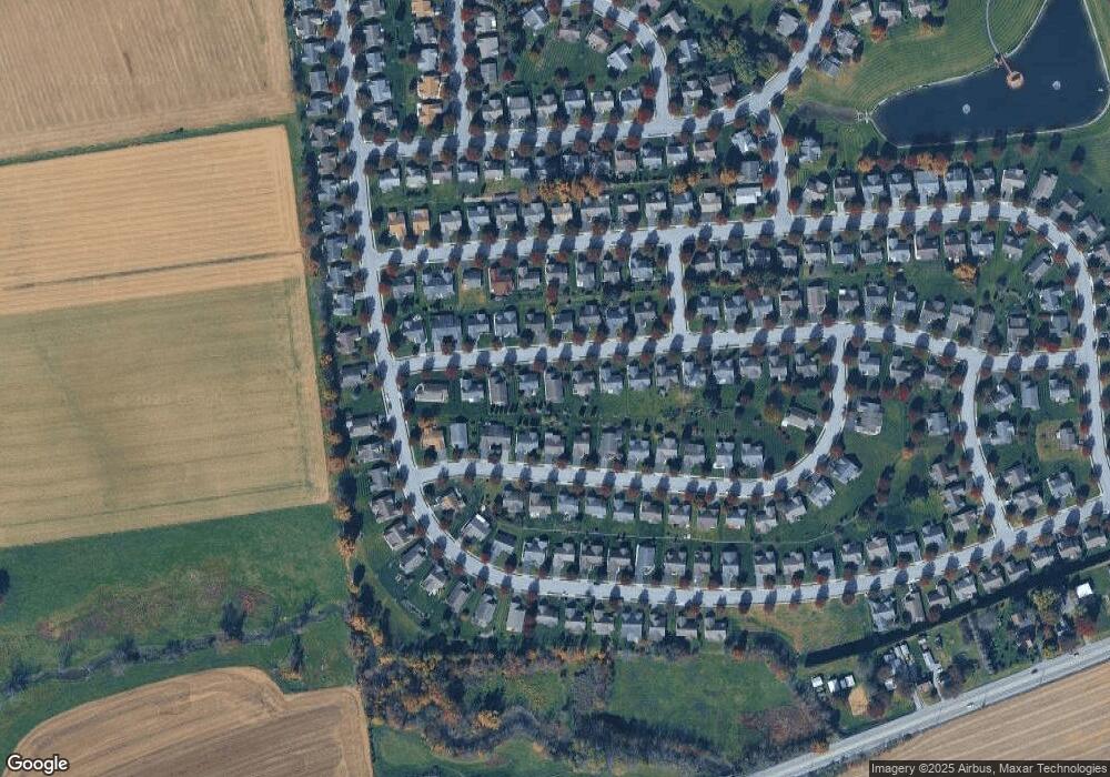 10 Rosemont Dr, Myerstown, PA 17067 - photo 1