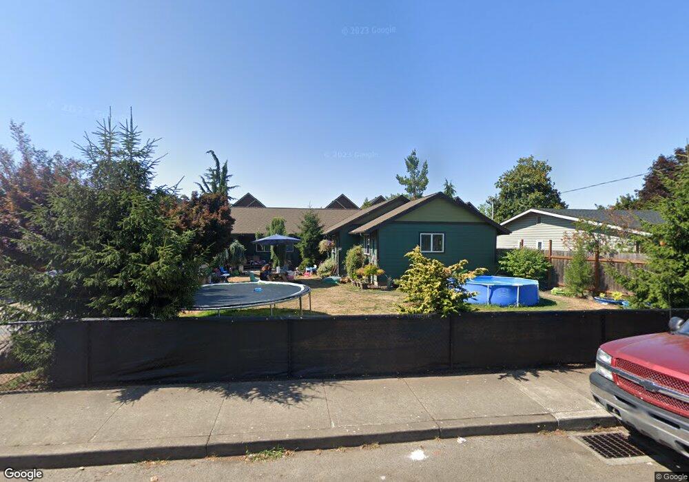 208 Shirley St, Molalla, OR 97038 - photo 1