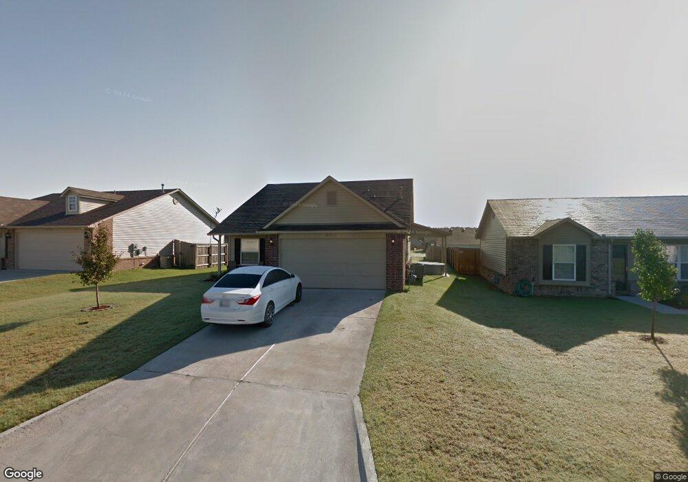 8711 S 261st East Ave, Broken Arrow, OK 74014 - photo 1