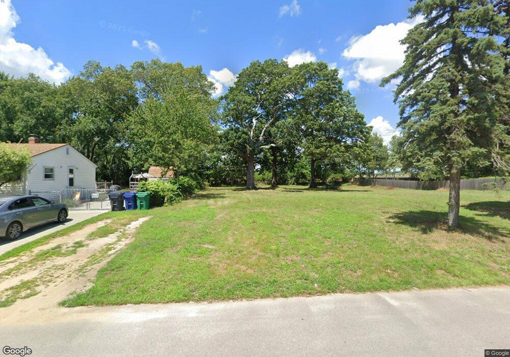 25 Sundance St, Warwick, RI 02886 - photo 1