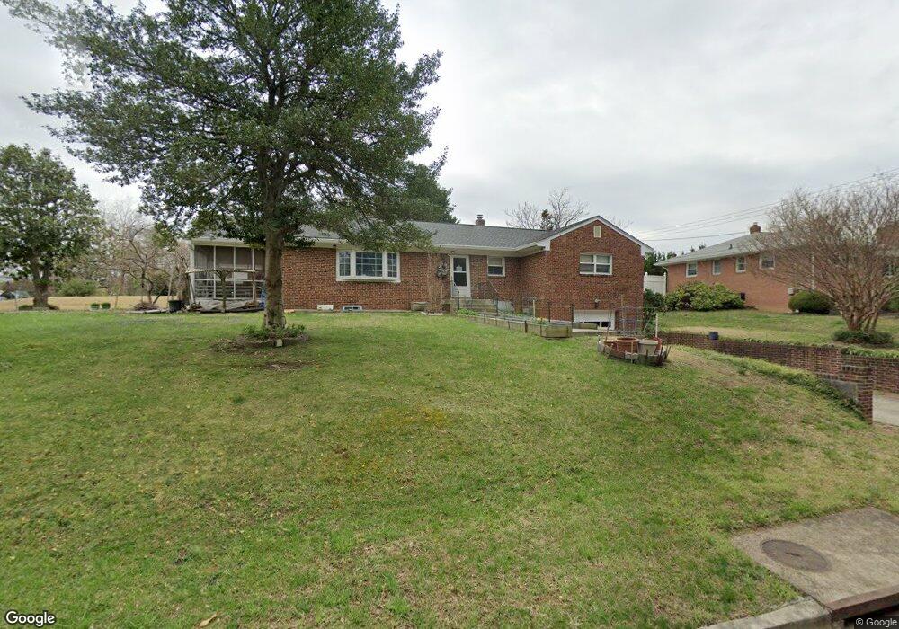 3304 Garland Dr, Falls Church, VA 22041 - photo 1