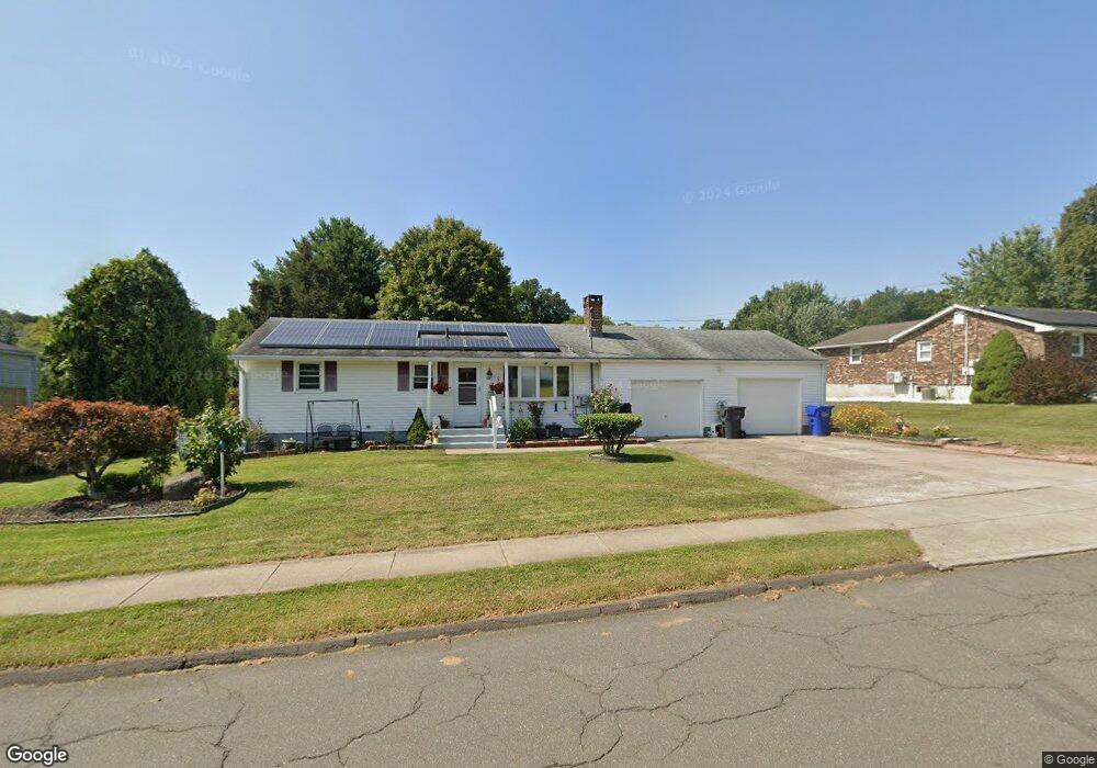 95 Azalea Dr, Middletown, CT 06457 - photo 1