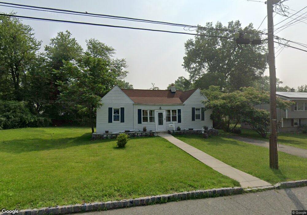 98 Flemington Dr, Parsippany, NJ 07054 - photo 1