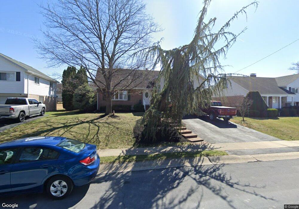 1404 Whitfield Blvd, Reading, PA 19609 - photo 1