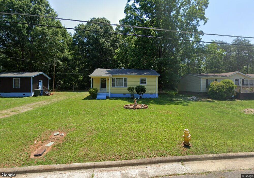1341 Harris St, Statesville, NC 28677 - photo 1