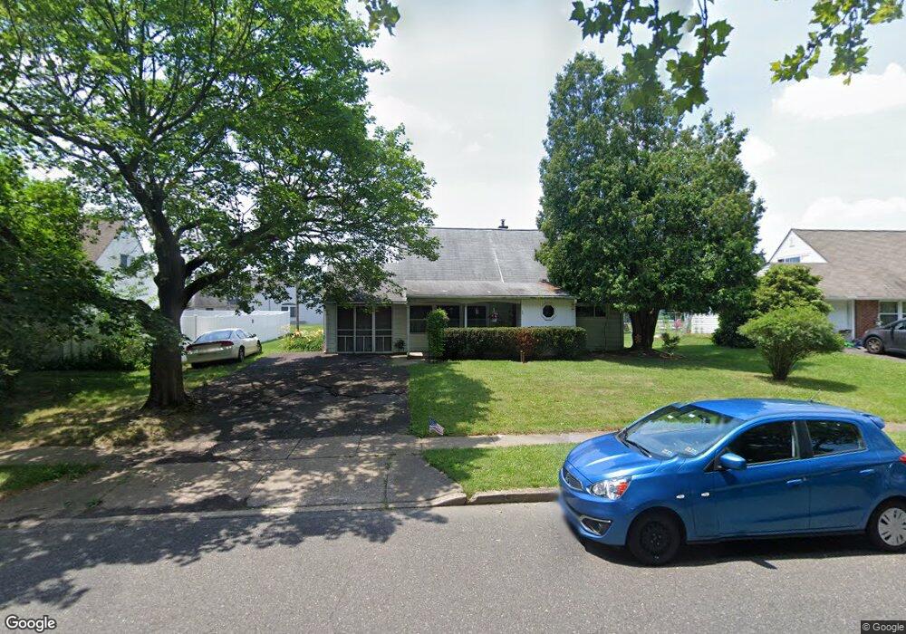 29 Crystal Rd, Levittown, PA 19057 - photo 1