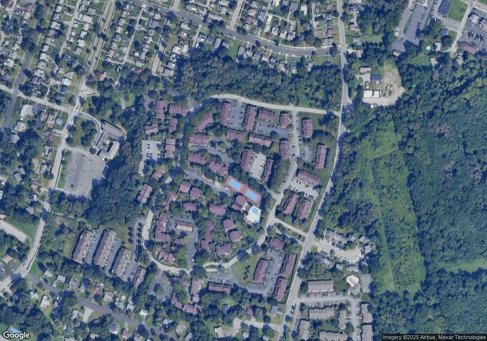 191 Red Cardinal Ct, Poughkeepsie, NY 12603 - photo 1