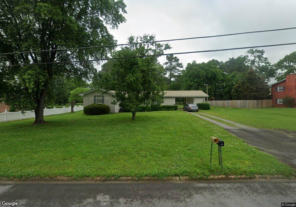 202 Woodmont Dr, Shelbyville, TN 37160 - photo 1