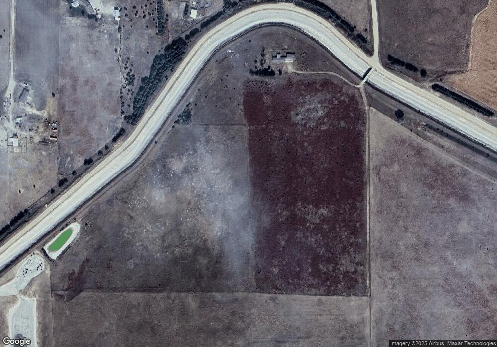 8100 S Homestead Rd, North Platte, NE 69101 - photo 1