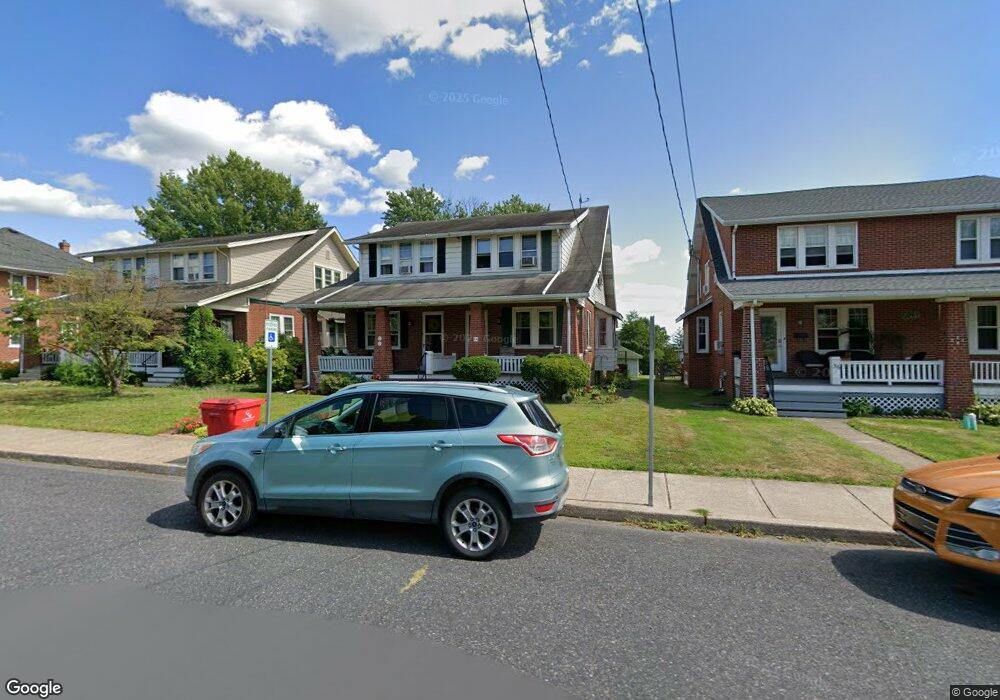 34 W Summit St, Souderton, PA 18964 - photo 1