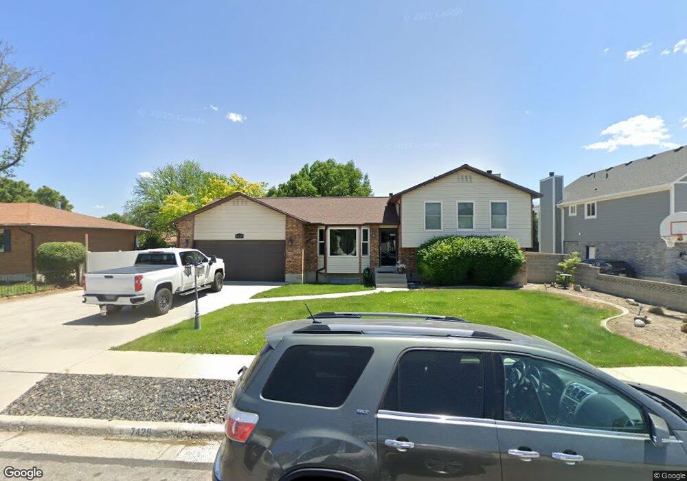 7429 S 2345 W, West Jordan, UT 84084 - photo 1