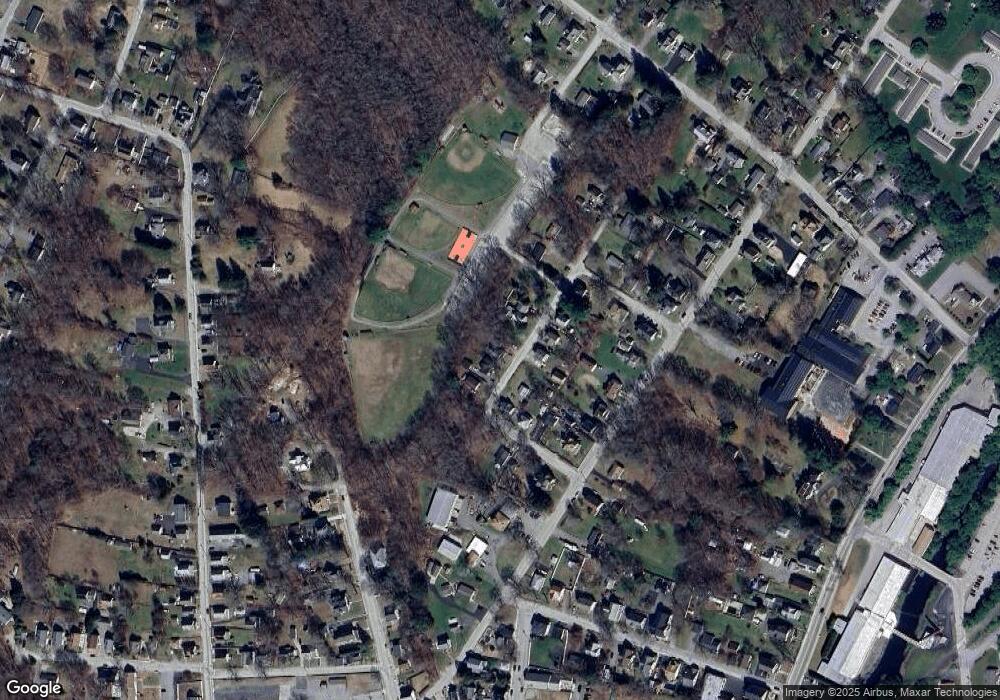 33 Potvin Ave, Plainfield, CT 06374 - photo 1