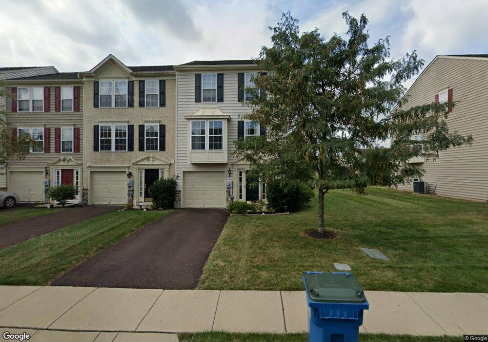 37 N Savanna Dr, Pottstown, PA 19465 - photo 1