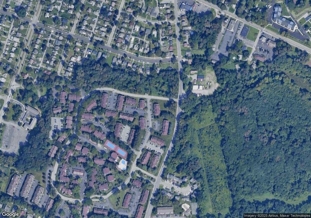 162 Swan Ln, Poughkeepsie, NY 12603 - photo 1