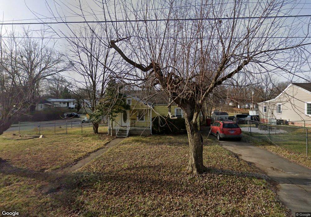 401 Iron St, Johnson City, TN 37601 - photo 1