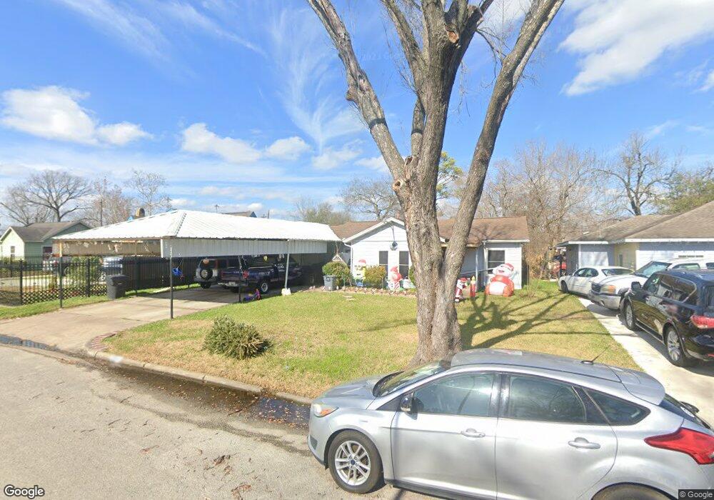 7011 Gammage St, Houston, TX 77087 - photo 1