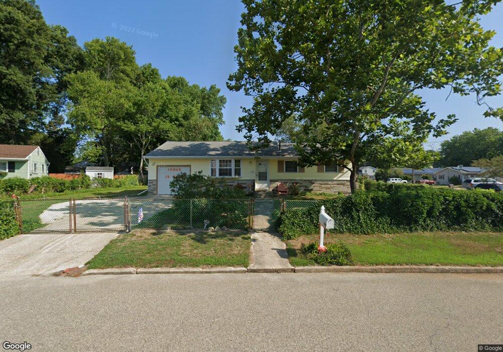 102 Lake Deerbrook Dr, Little Egg Harbor Township, NJ 08087 - photo 1