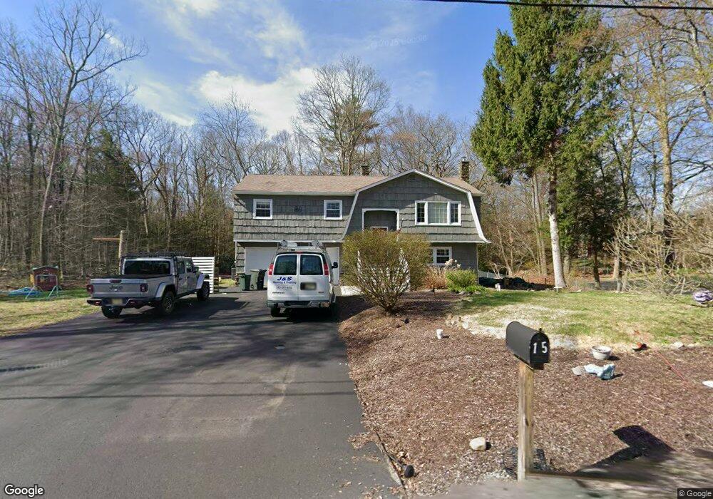 15 Doe Run, Hewitt, NJ 07421 - photo 1