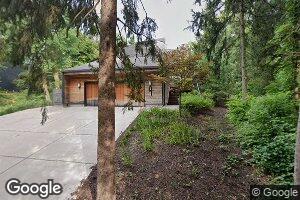 4 S Beach Ave, Beverly Shores, IN 46301